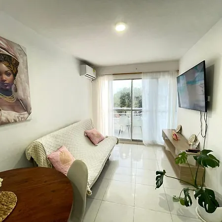 A Metros Del Mar Apartamento *